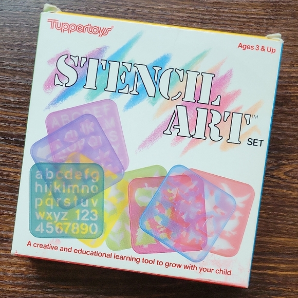 Tupperware Other - Tupperware Stencil Art Set -Vintage